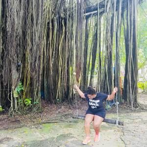 Meet your Posher, Victoria